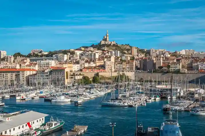 Viaggiare a poco prezzo a Marsiglia